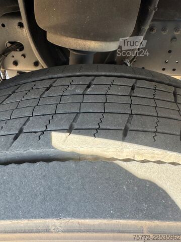 Standard dragbil MAN TGX XXL 18.520 4x2 LL SA