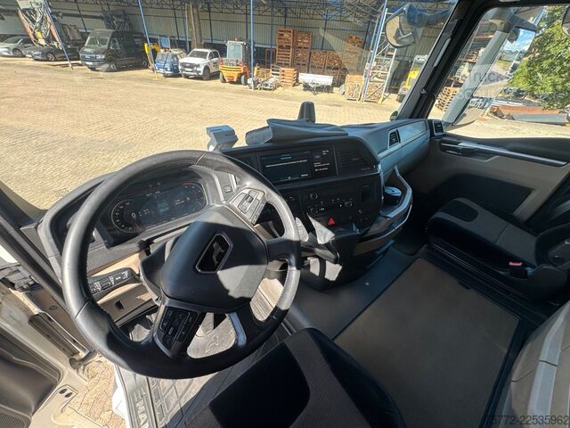 Standard dragbil MAN TGX XXL 18.520 4x2 LL SA