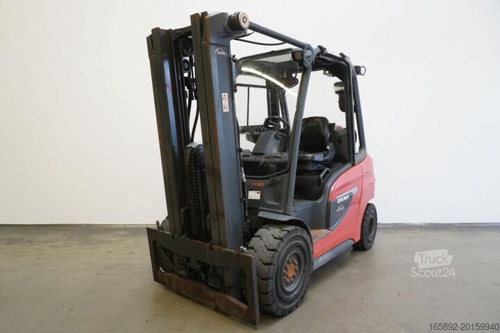 Chariot élévateur Linde H 30 T 1202