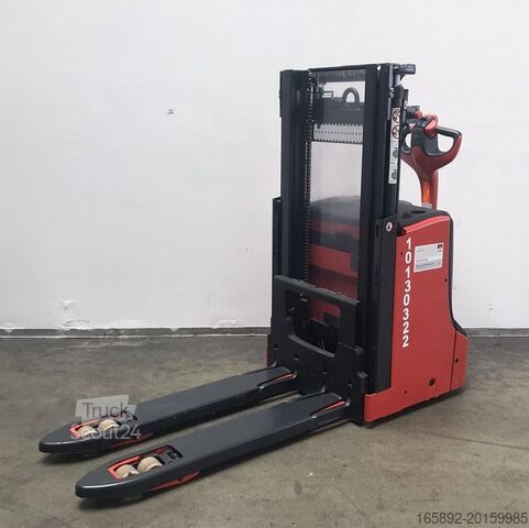 Ruční zakladač Linde D 08 1160