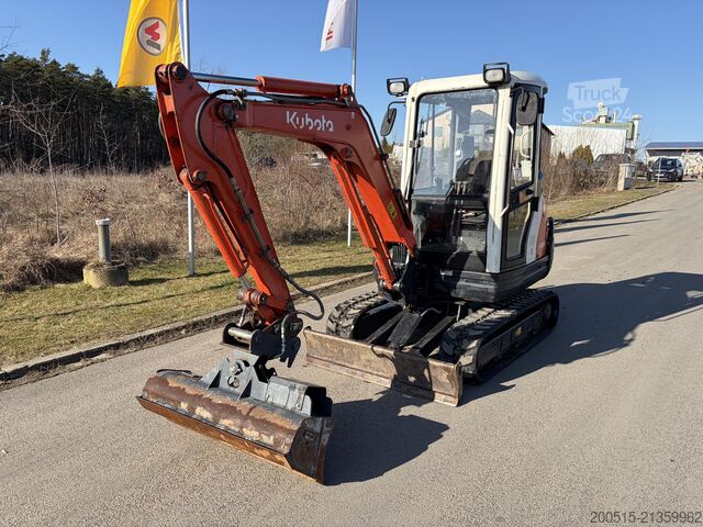 Miniescavatore Kubota KX61-3