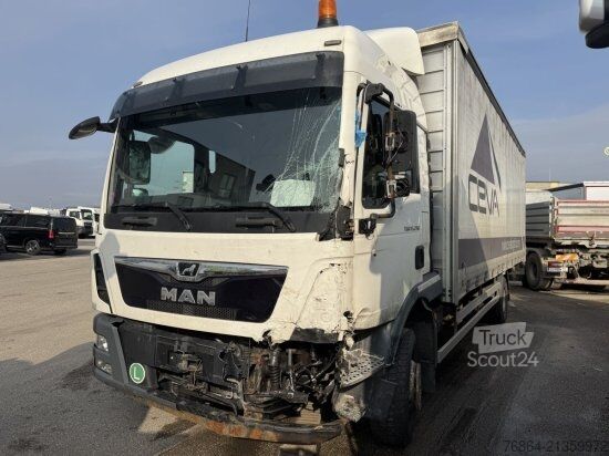 Samochód ciężarowy z plandeką typu platforma MAN TGM 15.290 PRITSCHE PLANE