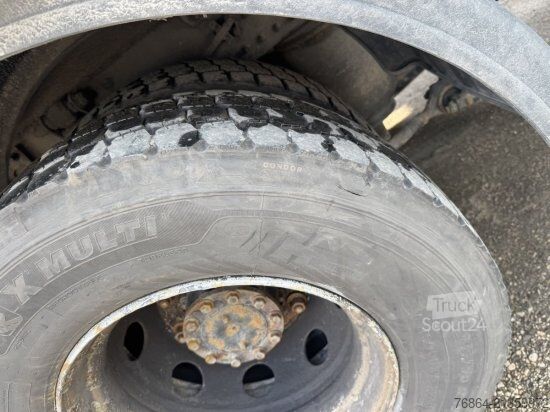 Samochód ciężarowy z plandeką typu platforma MAN TGM 15.290 PRITSCHE PLANE