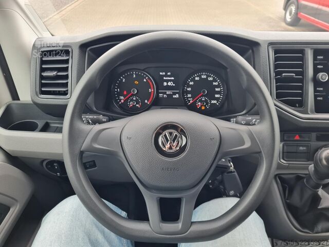 Furgão fechado VW Crafter 35 Koffer LR KAMERA NAVI TEMPOMAT 2x