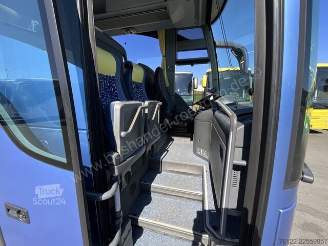 Diaľkový autobus Mercedes-Benz Tourismo RHD