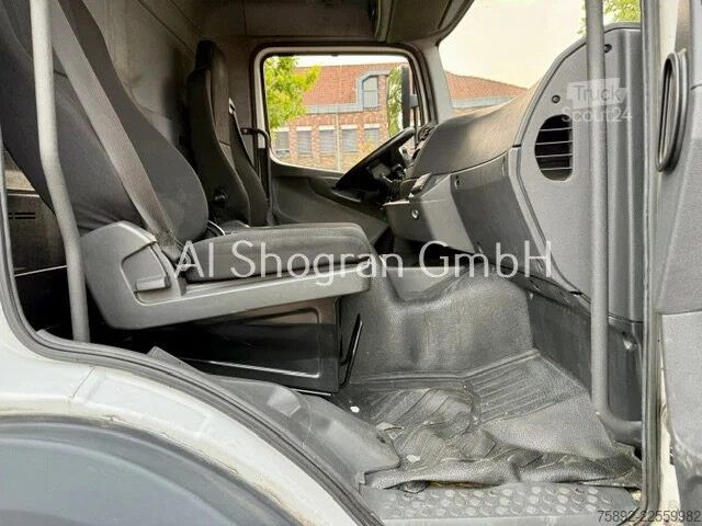 Matkalaukku Mercedes-Benz Atego 1224 Koffer / Euro 6 / LBW
