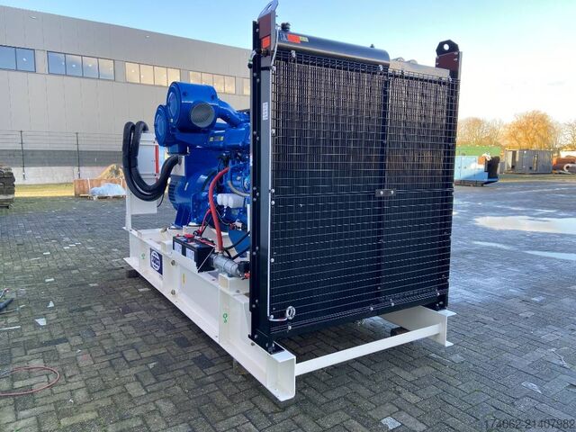 Kruszywo FG Wilson P900-1 - 900 kVA - Open Genset - DPX-16025-O