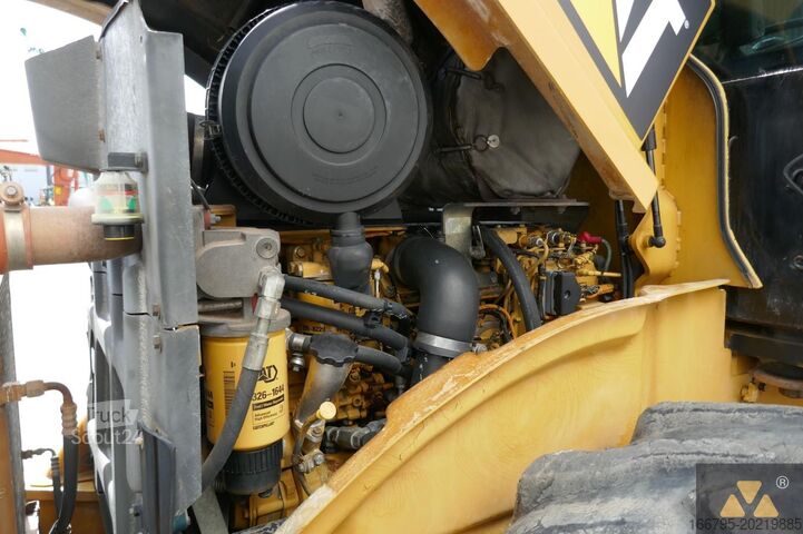 Enkele wals Caterpillar CP76