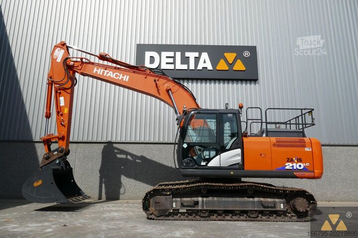 Excavadora sobre orugas Hitachi ZX210LC-6