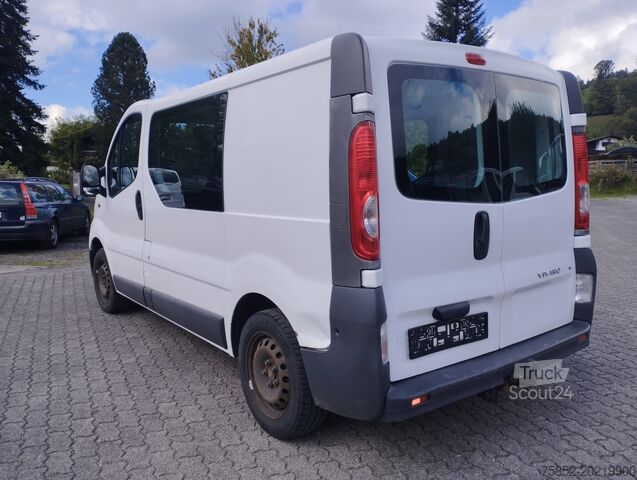 Minibus Opel Vivaro A 2,0 CDTI 6 Sitzplätze