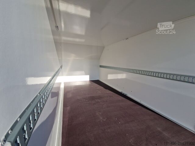 Przyczepa skrzyniowa Blyss hochwertiger Sandwich Koffer aerodynamik