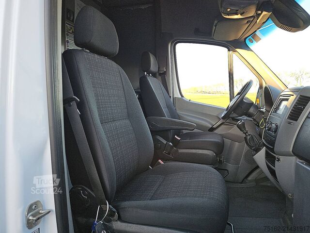 Break à toit surélevé MERCEDES-BENZ SPRINTER 316 L2H2 3.5T-Trekhaak!