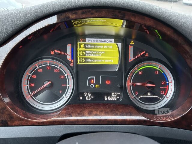 Standard-SZM DAF CF 330 FT / Sleeper Cab / 616 dkm / NL Truck