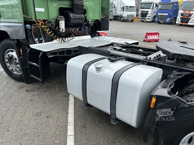 Standard-SZM DAF CF 330 FT / Sleeper Cab / 616 dkm / NL Truck