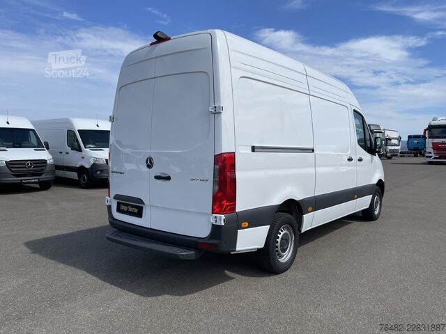 Фургон с высокой крышей MERCEDES-BENZ Sprinter 317 CDI KA/3665/L2H2/MBUX/NAVI/AUTOMATI