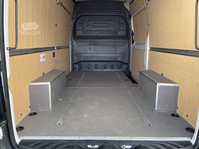 Фургон с высокой крышей MERCEDES-BENZ Sprinter 317 CDI KA/3665/L2H2/MBUX/NAVI/AUTOMATI