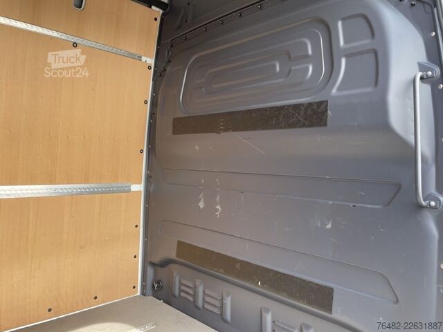 Фургон с высокой крышей MERCEDES-BENZ Sprinter 317 CDI KA/3665/L2H2/MBUX/NAVI/AUTOMATI