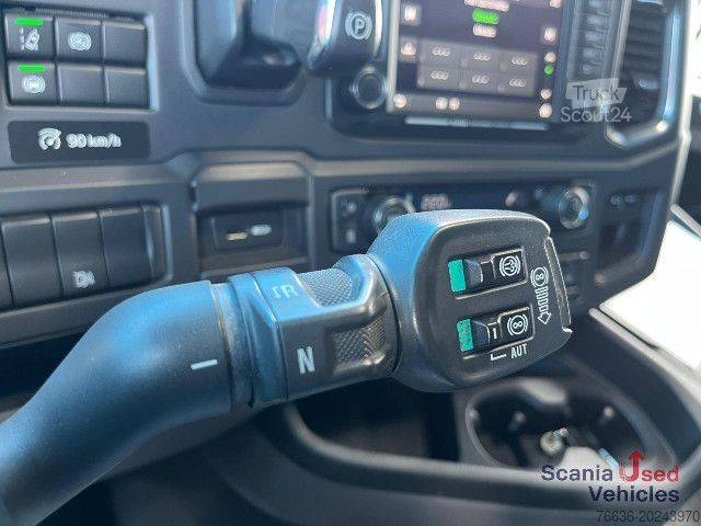 Ciągnik siodłowy typu volume Scania R 450 A4x2EB RETARDER MEGA / VOLUME DIFF-L 8T PTOV