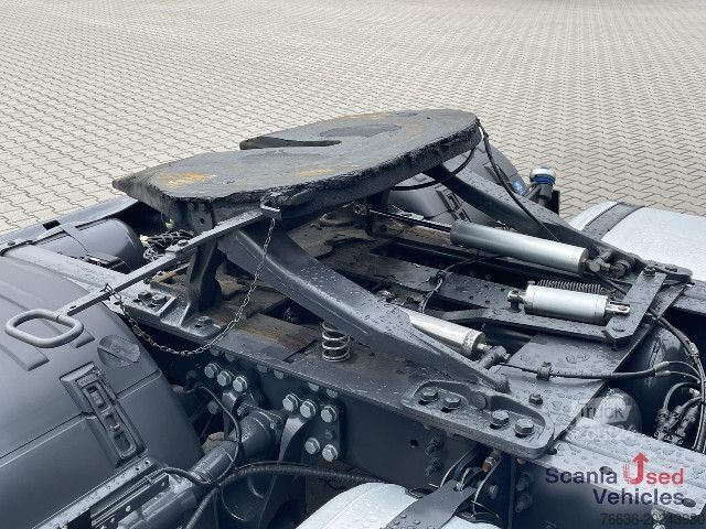 Volume trekker Scania R 460 A4x2EB RETARDER P-AIRCO MEGA VOLUME