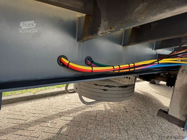 Laadplatform Pacton KENNIS / Lift + Steering Axel / BPW / Drum Brak...