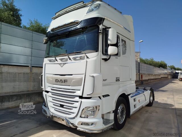 стандартен влекач DAF XF 530 SSC Full optional