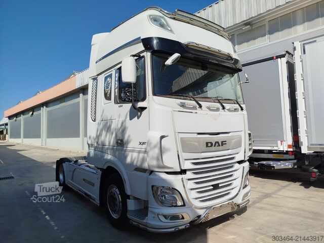 стандартен влекач DAF XF 530 SSC Full optional