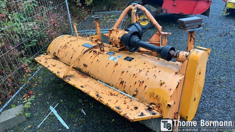 Veegmachine Aebi VKS 4.2 Typ 3000