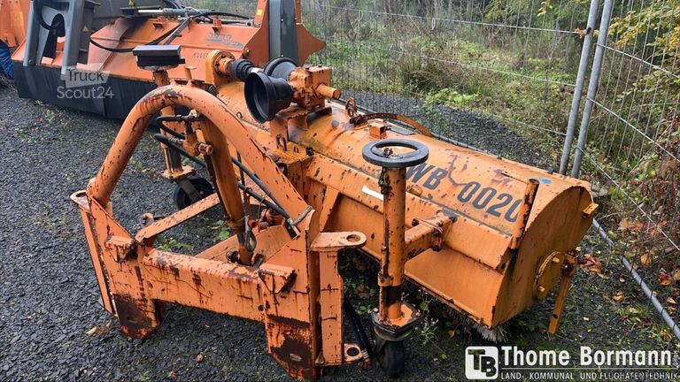 Veegmachine Aebi VKS 4.2 Typ 3000