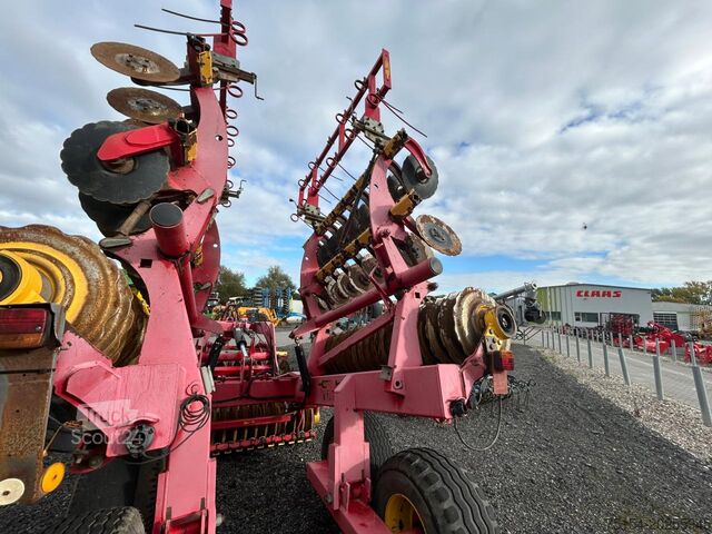 Grapa cu discuri Väderstad Carrier 650