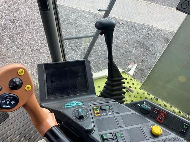 Biçerdöver CLAAS Lexion 460 II Evolution + V750