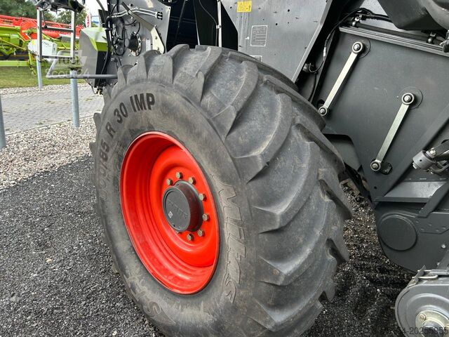 Biçerdöver CLAAS Lexion 770 TT + Cemos Automatic + V1230