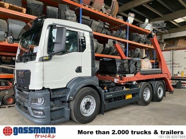 Specializētais kravas auto  NG2018TAXL Tele-Absetzanlage