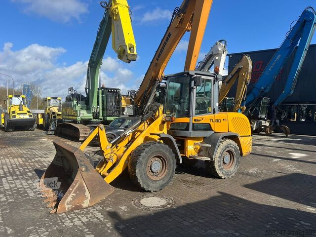 Cargadora sobre neumáticos Terex TL 80