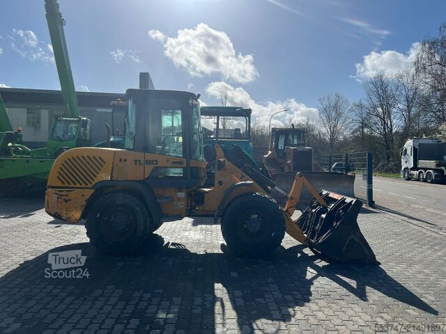 Cargadora sobre neumáticos Terex TL 80