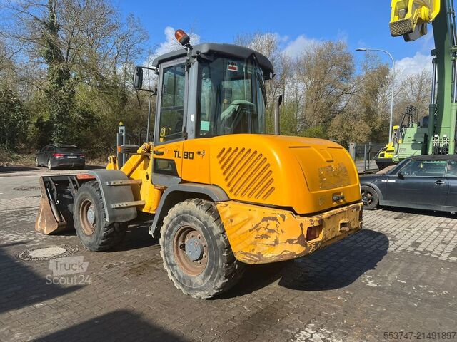 Cargadora sobre neumáticos Terex TL 80