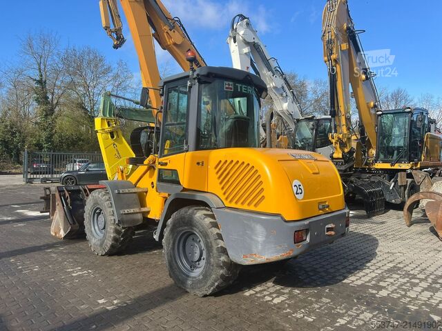 Cargadora sobre neumáticos Terex TL 80