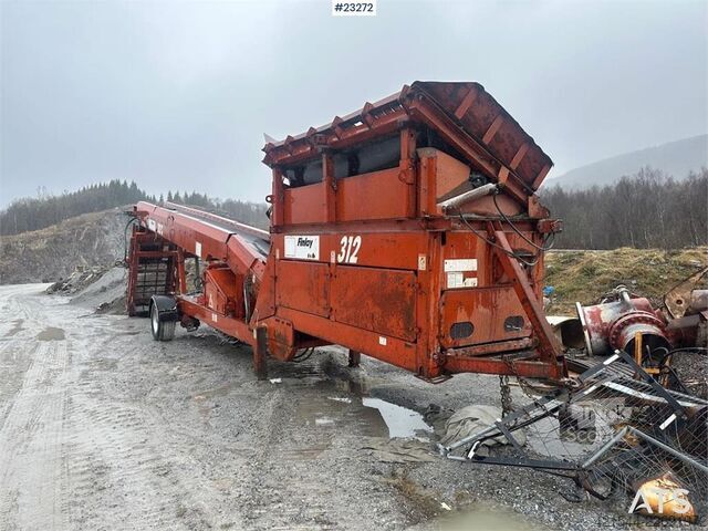 Zeefinstallatie Terex Finlay 312 C screener w/ tiller and small timer
