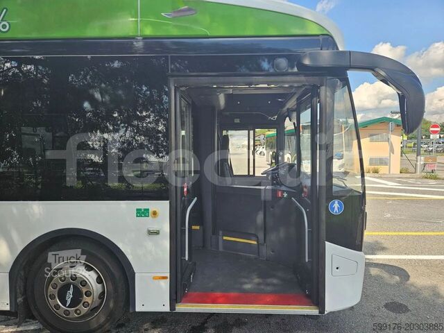 Mestni avtobus VDL Citea