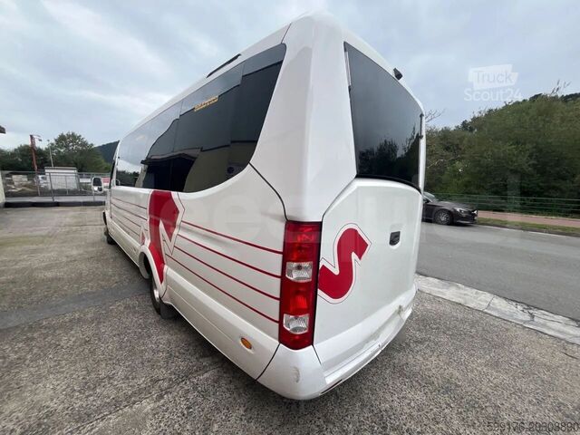 Transporte de personas IVECO A50C17