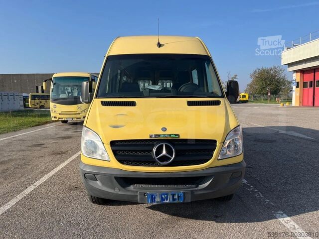 Μεταφορά επιβατών Mercedes-Benz Sprinter