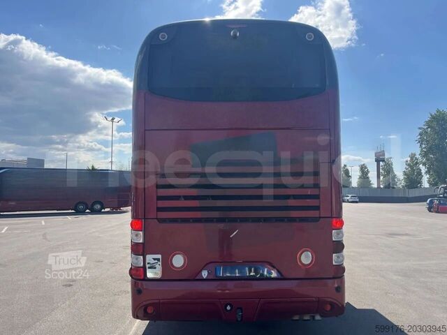 Dvonadstropna vozila Neoplan 1122/3