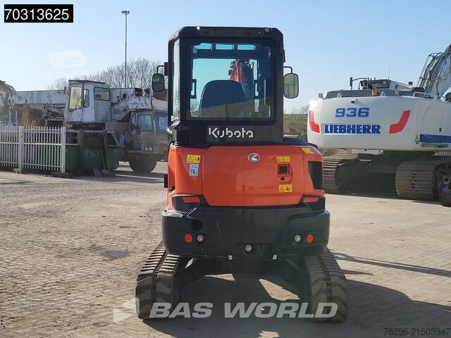 Minigraver Kubota U36-4 3 Buckets