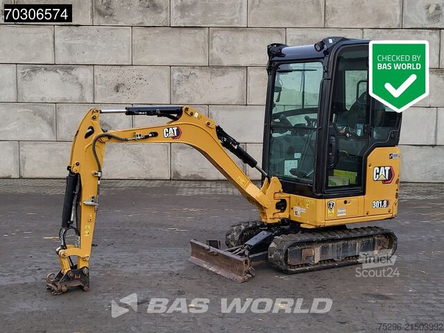 Minikotró Caterpillar 301.8