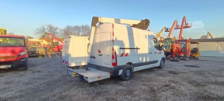 Furgonetă cu cutie Renault Master Klubb K32