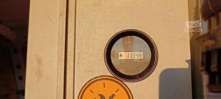 Furgonetă cu cutie Renault Master Klubb K32