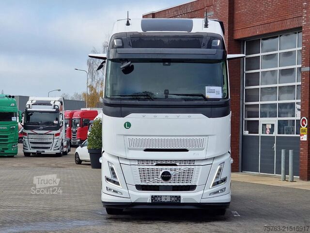 Standaard-SZM Volvo FH 13.500 Aero Globetrotter XL 4x2 - Retarder -...