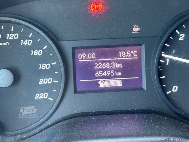 حافلة صغيرة MERCEDES-BENZ Vito Kasten 109/110/111/114 lang WERKSTATT WAGEN