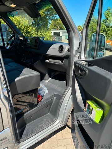 Μεταφορέας ζώων MERCEDES-BENZ STX Sprinter  GG 4,100KG  Haras Hengste