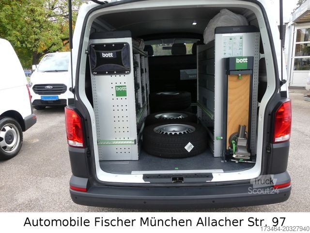 Skåpbil VOLKSWAGEN T6.1 Transporter Kasten Werkstatteinbau Bott