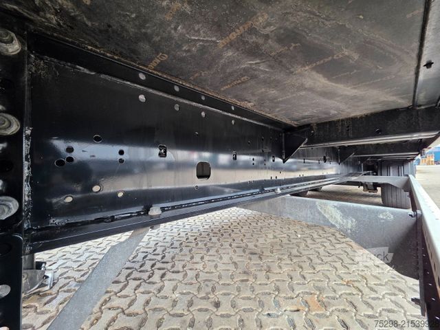 Open semitrailer with tarp KRONE SZ